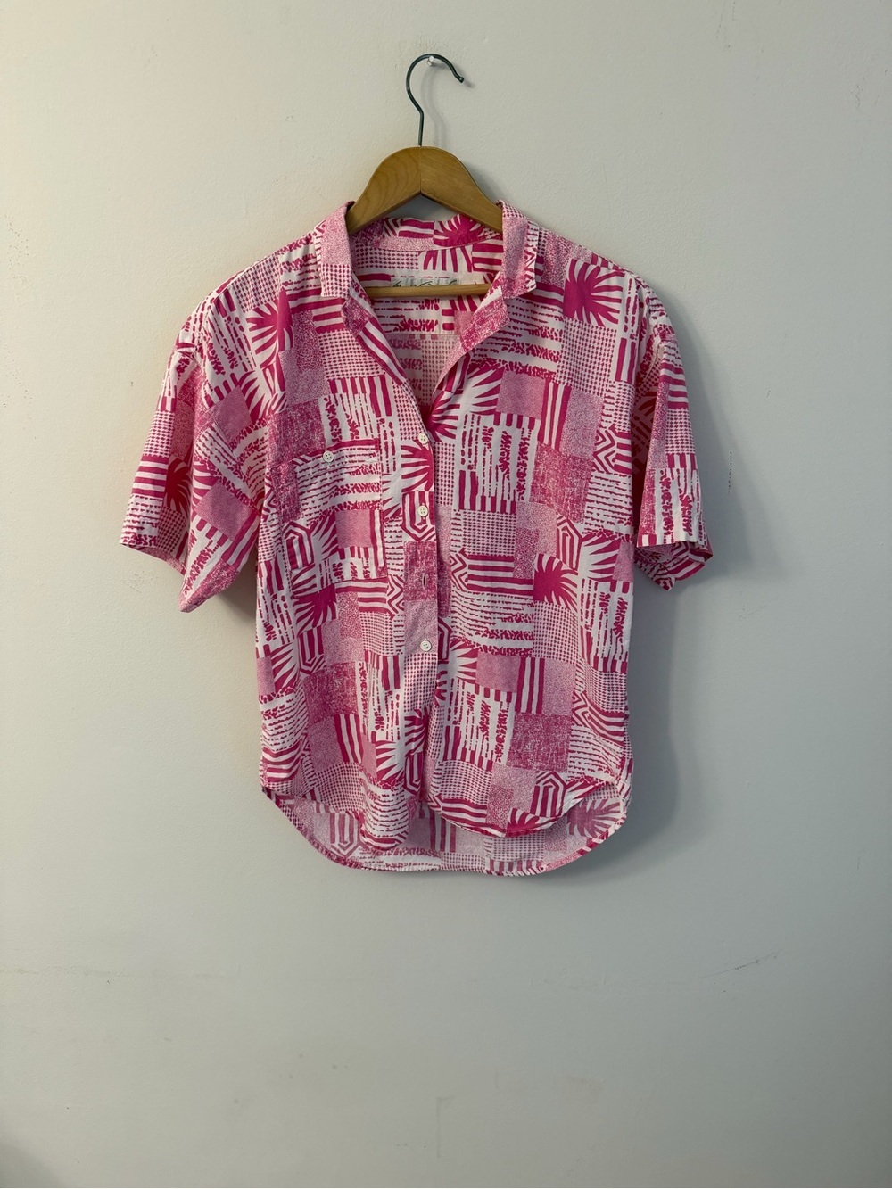 Vintage Hawaiian 🌺 style pink cotton party shirt